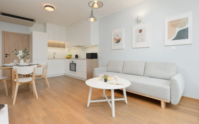 Kolejowa Studio Warsaw by Renters