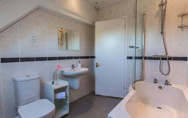 Bodkin House Hotel