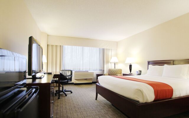 Ramada by Wyndham Minneapolis Airport/Eagan