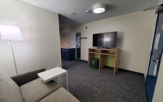 Spark by Hilton Lansing