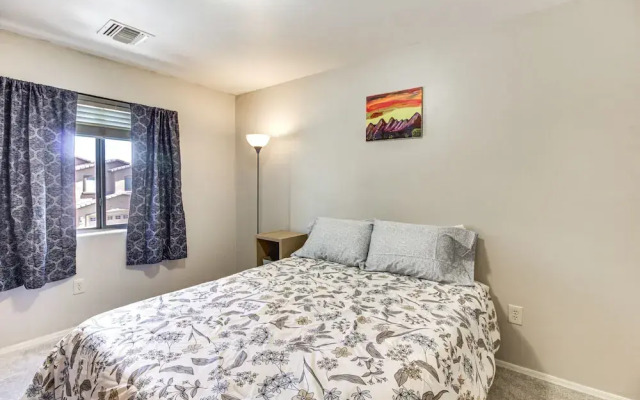 Charming Tucson House: Patio, Yard & Putting Green