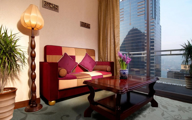 Lan Kwai Fong Hotel @ Kau U Fong