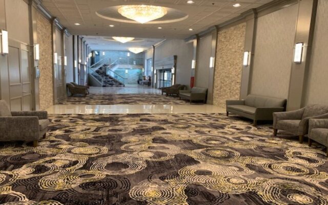 Holiday Inn Chicago North Shore by IHG
