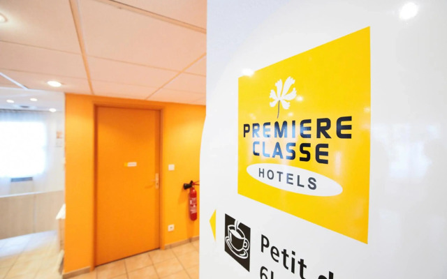 Premiere Classe Paris Ouest - Pont De Suresnes
