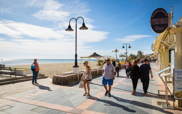 Holidays2Torremolinos Carihuela