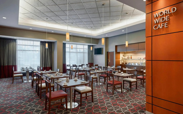 Grand Park Hotel Vancouver Airport, Ascend Hotel Collection