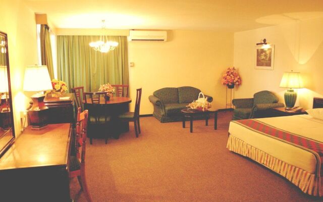 OYO 1029 Lipis CentrePoint Hotel