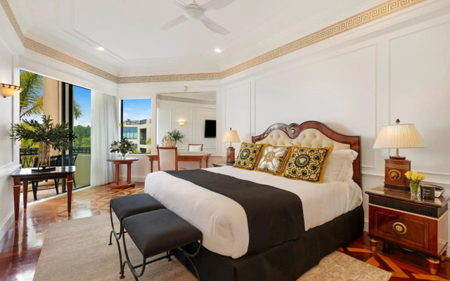 Imperial Hotel Gold Coast