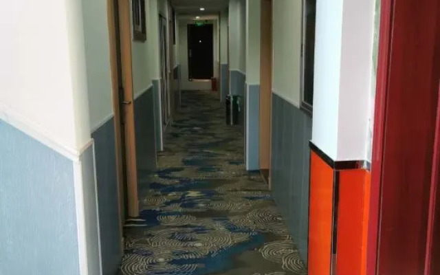 Shanghai Conner Hotel