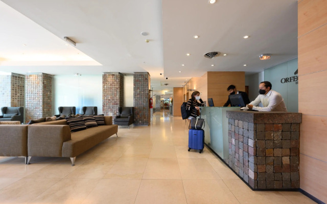 Orfeo Suites