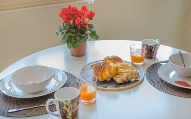 Charming Flat @ Trindade II