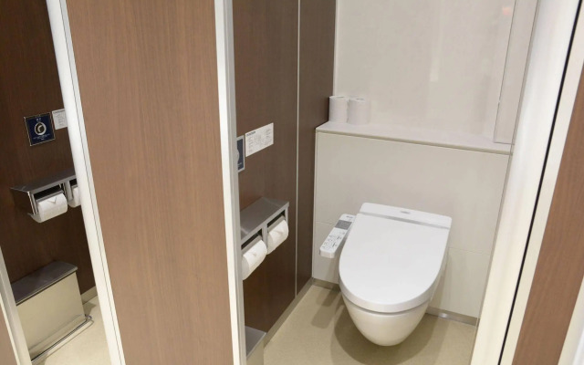 Tokyo Central Youth Hostel