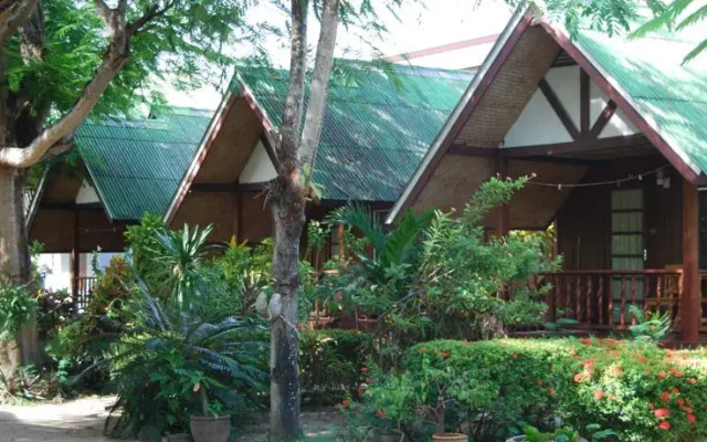 Rose Garden Samui Bungalow