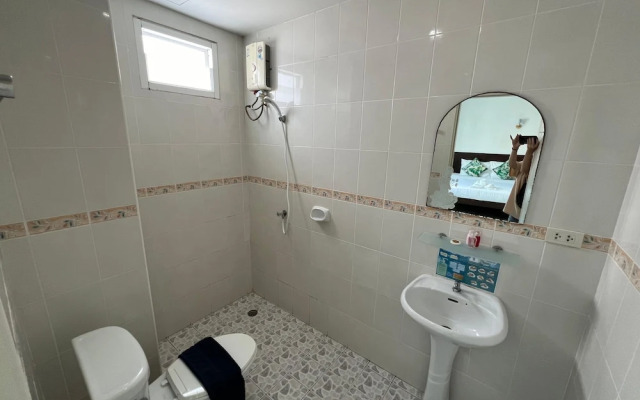 Kiwi Boutique Hotel