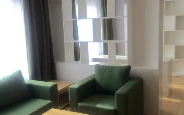 Homeinn Pebble Hotel (Hami Railway Station Bayi North Road)