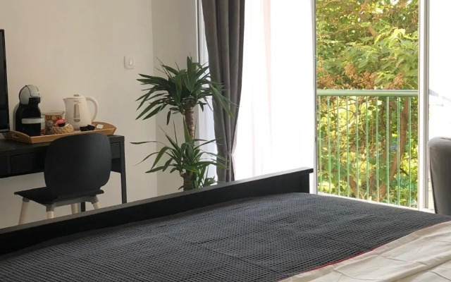 Room Marina