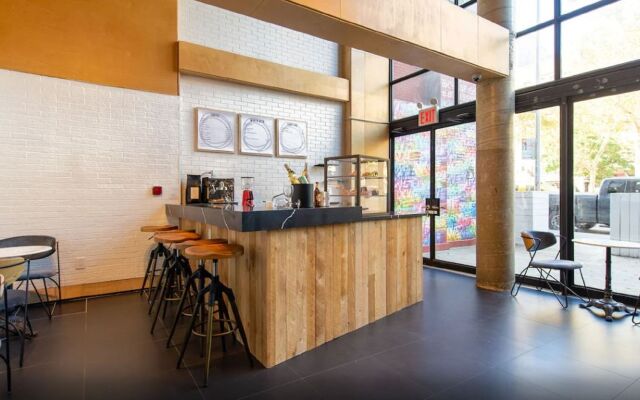 Orchard Street Hotel