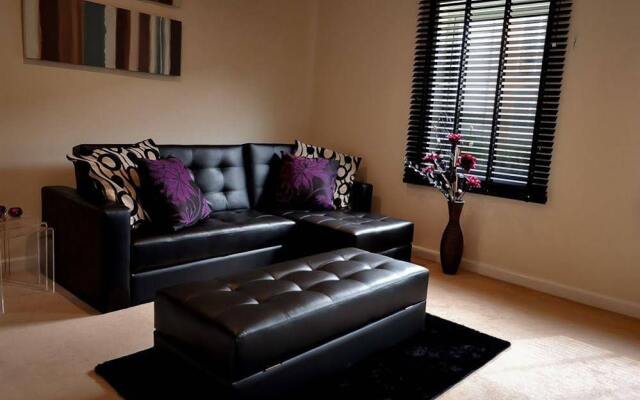 Select Serviced Accommodation - Gweal Place