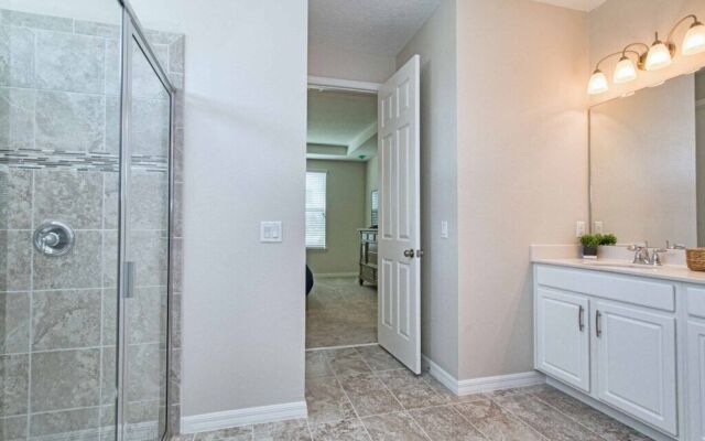 Solara - 9 Bedrooms House W/pool-8100sa Home by Redawning