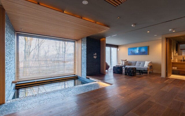 Hideaway on Escarpment by H2 Life