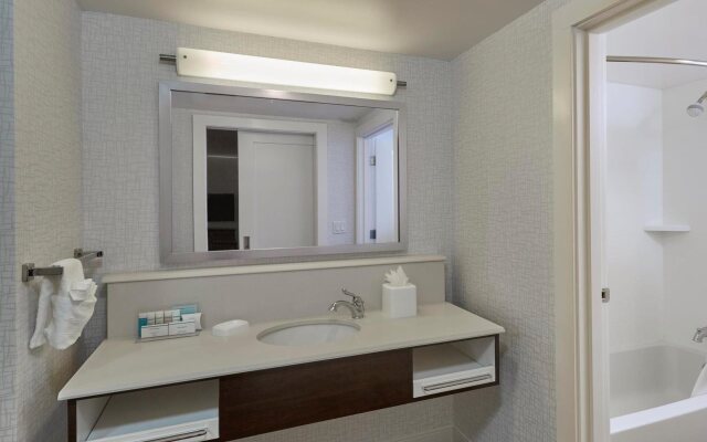 Hampton Inn & Suites Hood River