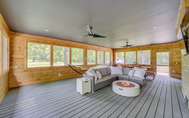 Well-appointed Tulsa Home w/ Fire Pit & Patio!