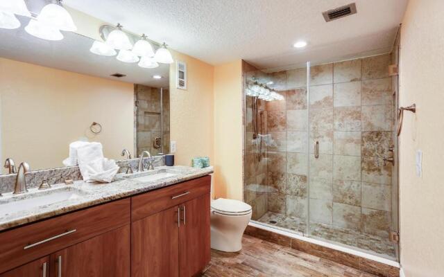 Land's End 6-303 Beach Front - Premier