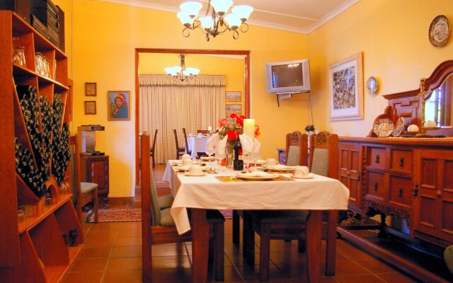 Athenian Villa