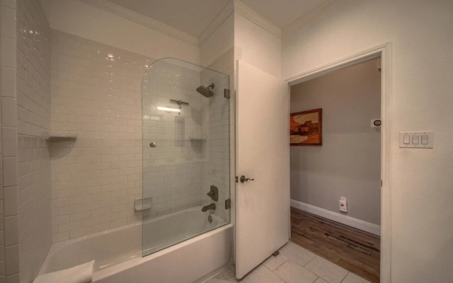 Faust St Retreat DT 306