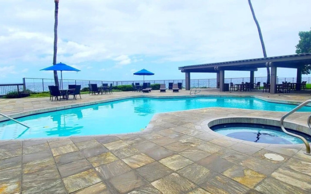 Kanaloa #3503 by Kona Now