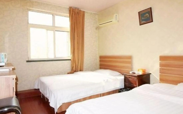 Huajing Hotel