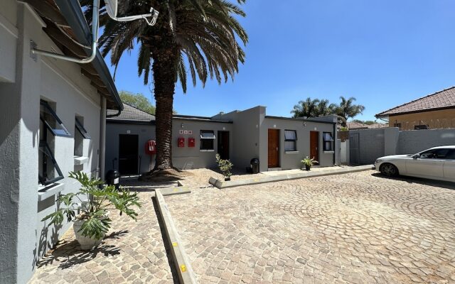 Ecomotel Louis Botha