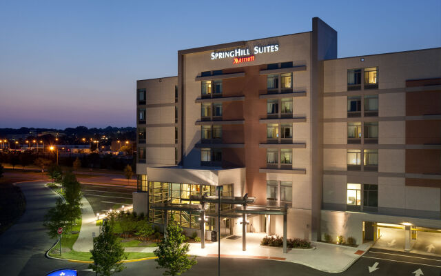 Springhill Suites by Marriott Alexandria Old Town/Southwest