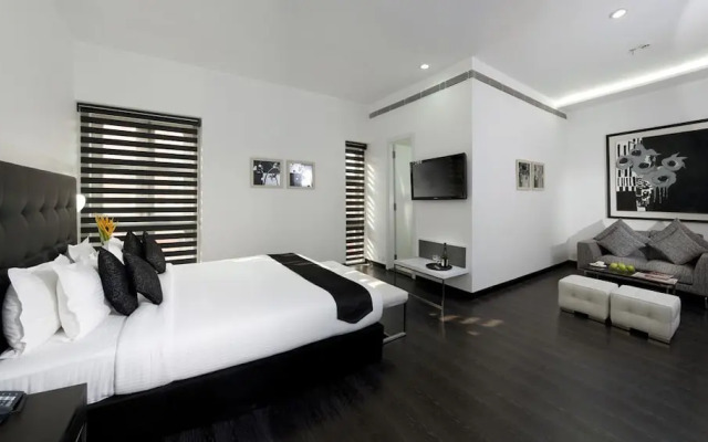 Sapphire Suites