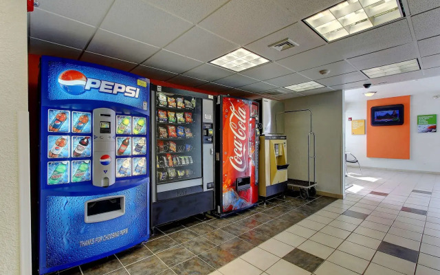 Motel 6 York, PA - North