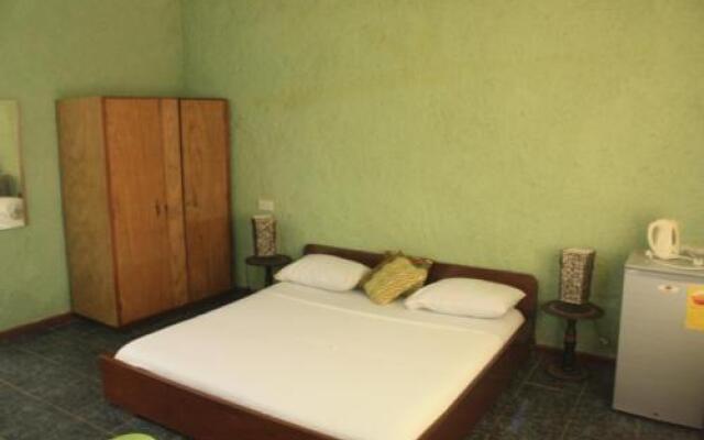 Tills Beach Resort