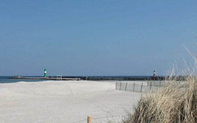 Welcoming Apartment in Warnemünde near Sea Beach