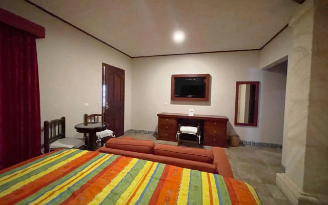 Hotel Santa Helena Plaza