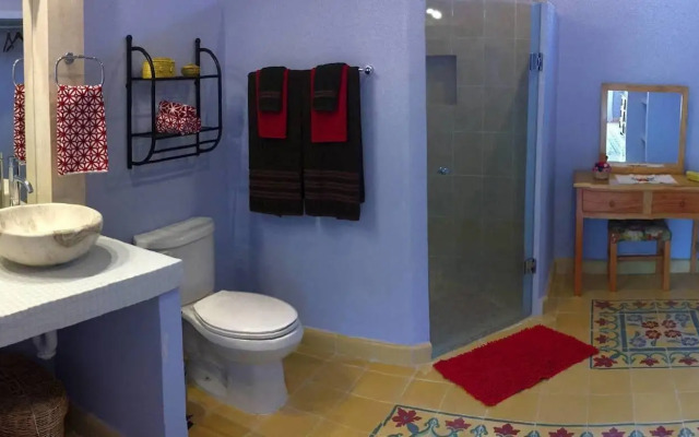 Casa Del Maya Bed & Breakfast