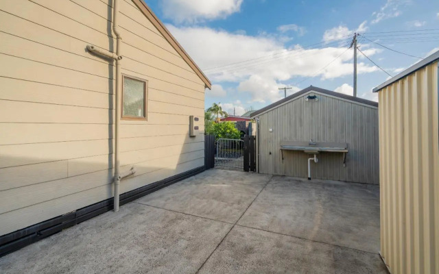 Seabreeze on Cook - Whitianga Holiday Home
