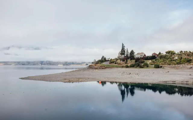 Lake Hawea Hotel