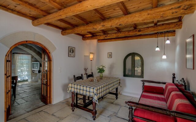 Ideal for family, small village close to beaches