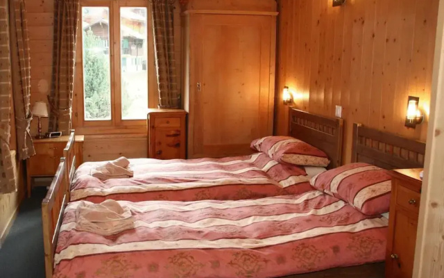 Chalet Suisse