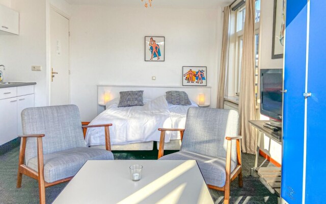 Stunning Apartment in Bergen aan Zee With Wifi