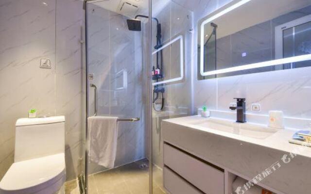 7 Days Inn (Lijiang Old Town  The Grand Water Wheel Airport Shuttle Bus Stop)