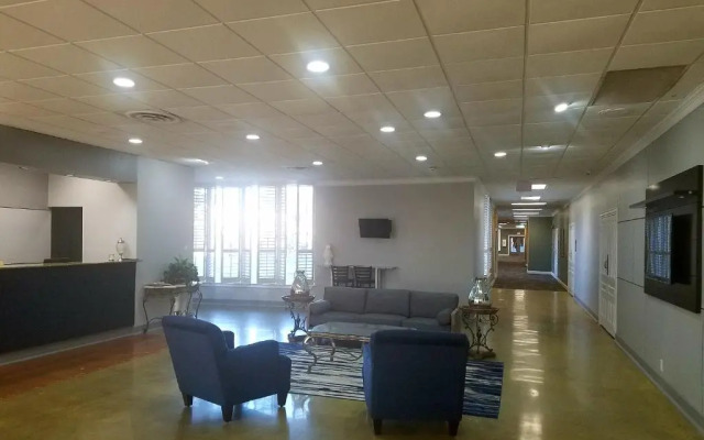Quality Inn & Suites
