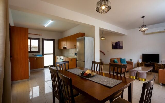Malama Villas