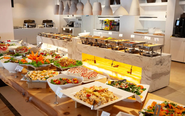 Amaronda Resort & Spa