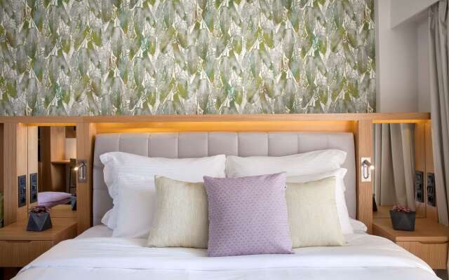 Dolce Athens A tica Riviera Hotel