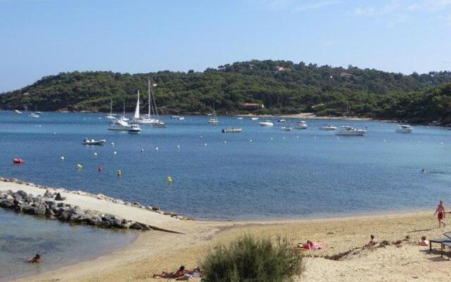 Maison Bormes-les-Mimosas, 4 pièces, 6 personnes - FR-1-610-25